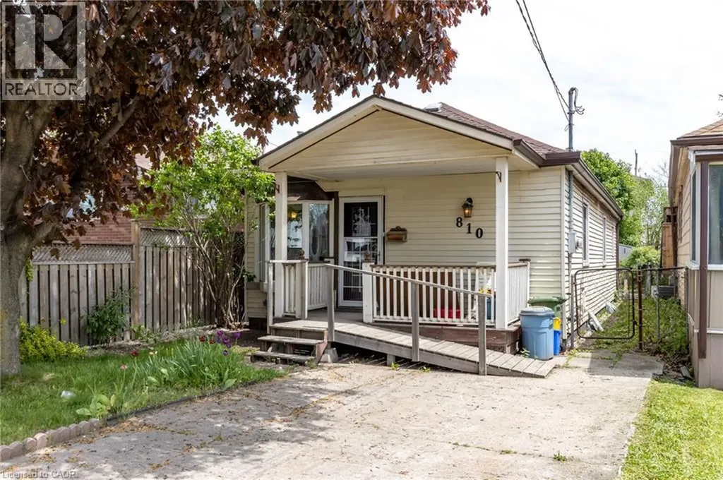 810 Tate Avenue Hamilton ON L8H 6M2