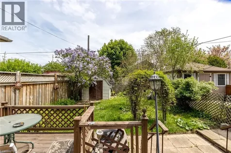 810 Tate Avenue Hamilton ON L8H 6M2