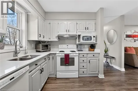2330 Centre Street Pelham ON L0S 1M0