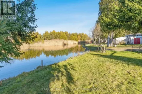 3 St James Place Wasaga Beach ON L9Z 3A8