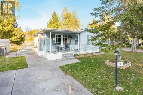 3 St James Place Wasaga Beach ON L9Z 3A8
