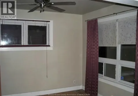 427 Gladstone Avenue Windsor ON N9A 2P8