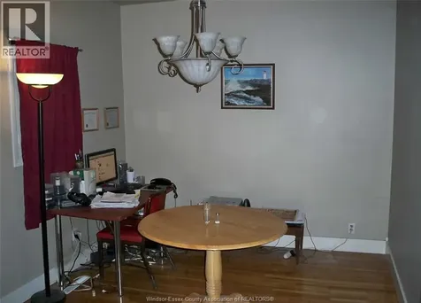 427 Gladstone Avenue Windsor ON N9A 2P8