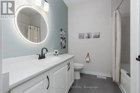 208 Strachan Street Port Hope ON L1A 0E9