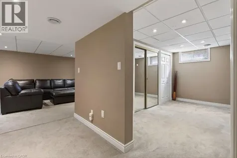 39 Trenholme Crescent Hamilton ON L8W 2L4