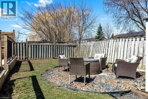 39 Trenholme Crescent Hamilton ON L8W 2L4