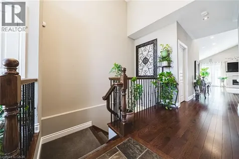 137 Pinehill Drive Stoney Creek ON L0R 1P0