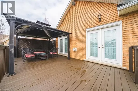 137 Pinehill Drive Stoney Creek ON L0R 1P0