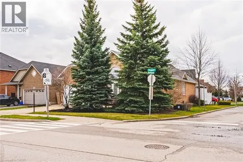 137 Pinehill Drive Stoney Creek ON L0R 1P0