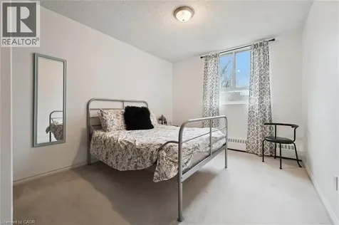 225 Harvard Place Waterloo ON N2J 4H4