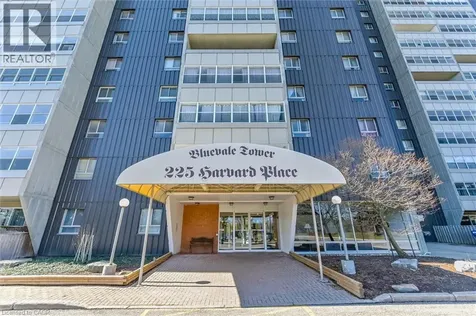 225 Harvard Place Waterloo ON N2J 4H4