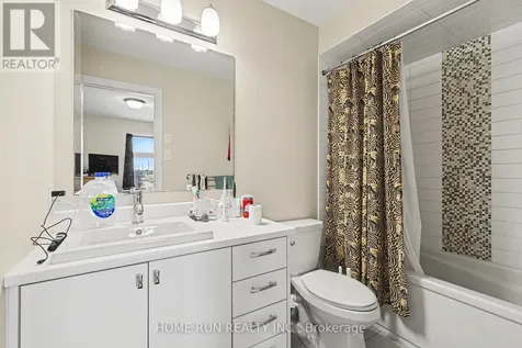 257 Dolce Crescent Ottawa ON K1X 0B3