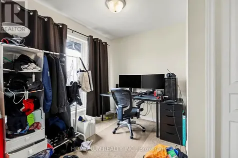 257 Dolce Crescent Ottawa ON K1X 0B3