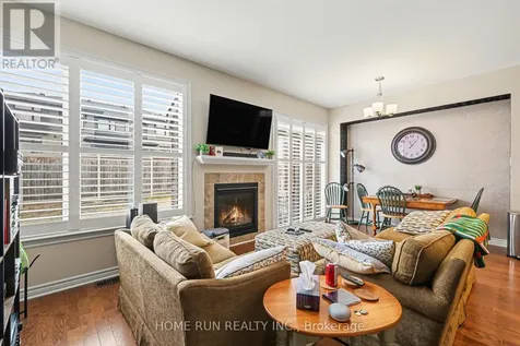 257 Dolce Crescent Ottawa ON K1X 0B3