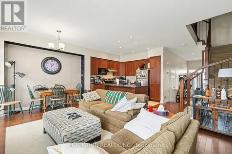 257 Dolce Crescent Ottawa ON K1X 0B3