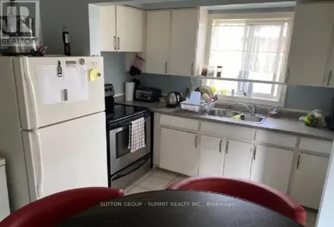 31 Southdale Avenue Kitchener ON N2M 3V4