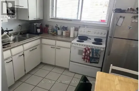 31 Southdale Avenue Kitchener ON N2M 3V4