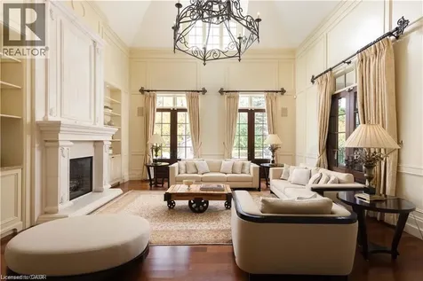 1081 Argyle Drive Oakville ON L6J 1A9