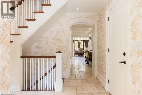 1081 Argyle Drive Oakville ON L6J 1A9