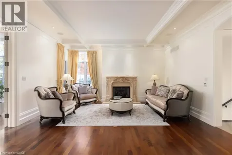 1081 Argyle Drive Oakville ON L6J 1A9