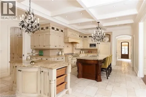 1081 Argyle Drive Oakville ON L6J 1A9
