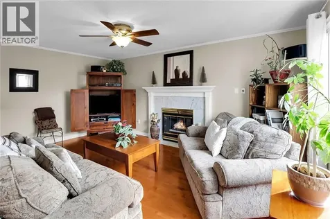 5134 Oakwood Avenue Beamsville ON L0R 1B8