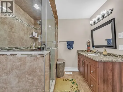 4795 Periwinkle Crescent Windsor ON N9G 3G8