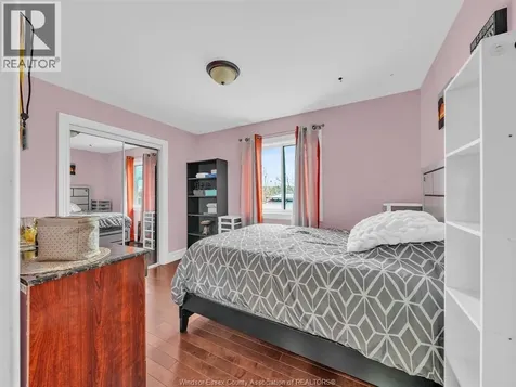 4795 Periwinkle Crescent Windsor ON N9G 3G8