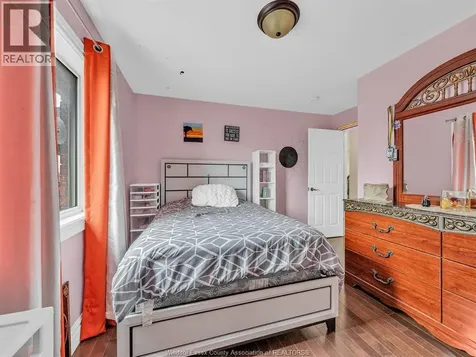 4795 Periwinkle Crescent Windsor ON N9G 3G8