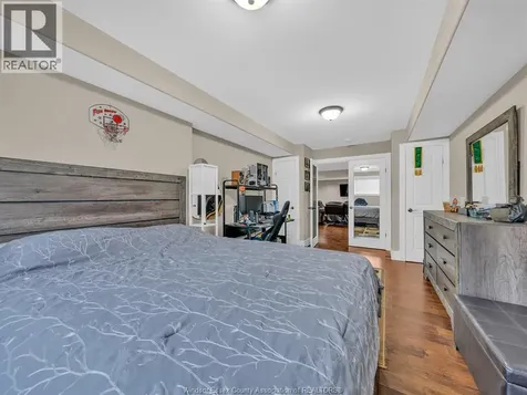 4795 Periwinkle Crescent Windsor ON N9G 3G8