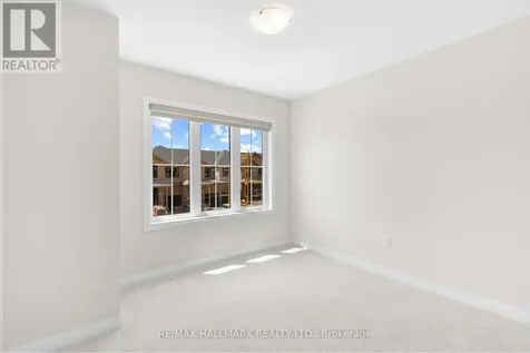 16 Crossmore Crescent Cambridge ON N1S 0C7