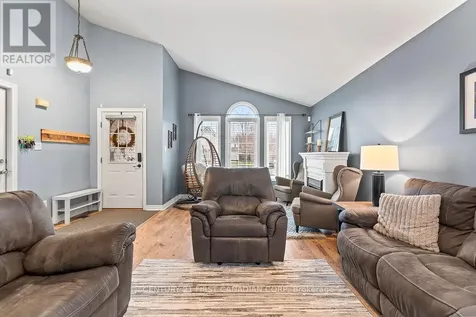 17 Cottonwood Drive St. Thomas ON N5P 4M3