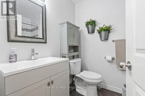 17 Cottonwood Drive St. Thomas ON N5P 4M3