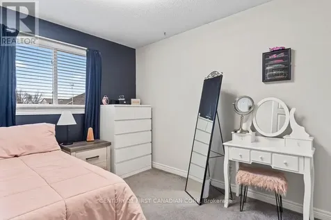17 Cottonwood Drive St. Thomas ON N5P 4M3
