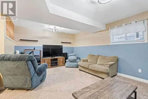 17 Cottonwood Drive St. Thomas ON N5P 4M3