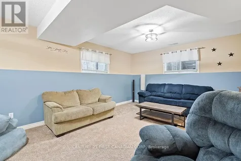17 Cottonwood Drive St. Thomas ON N5P 4M3