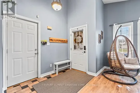 17 Cottonwood Drive St. Thomas ON N5P 4M3