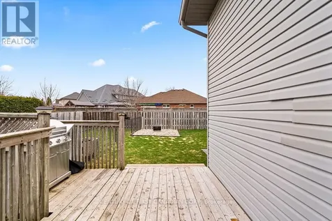 17 Cottonwood Drive St. Thomas ON N5P 4M3