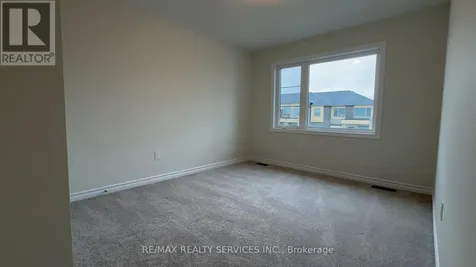 10 Molnar Crescent Brantford ON N3T 0X3