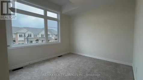 10 Molnar Crescent Brantford ON N3T 0X3