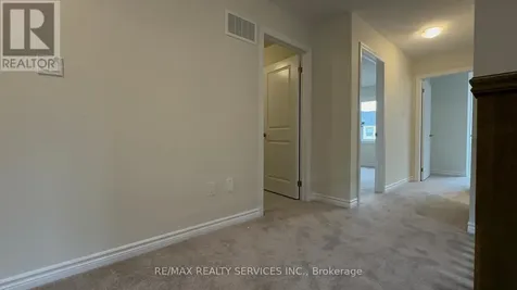 10 Molnar Crescent Brantford ON N3T 0X3