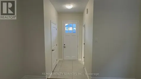 10 Molnar Crescent Brantford ON N3T 0X3