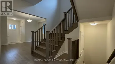 10 Molnar Crescent Brantford ON N3T 0X3