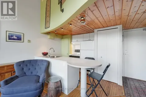 589 Rideau Street Ottawa ON K1N 6A1