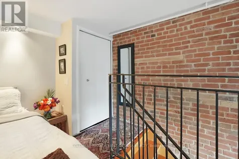 589 Rideau Street Ottawa ON K1N 6A1