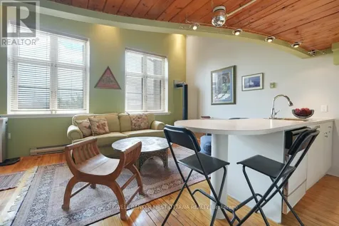 589 Rideau Street Ottawa ON K1N 6A1