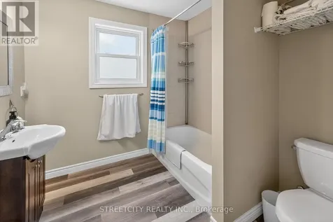 387 Stanley Park Drive Central Elgin ON N5L 1E6