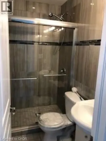 31 Southdale Avenue Kitchener ON N2M 3V4