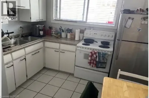 31 Southdale Avenue Kitchener ON N2M 3V4