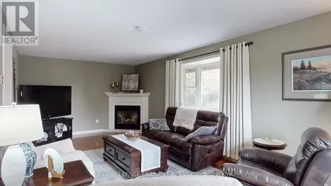 7 Wiesenweg Road Scugog ON L0B 1B0